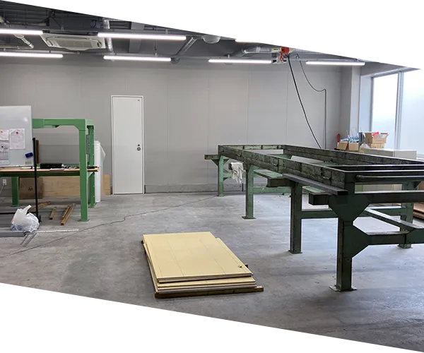 工場内の写真(資材)