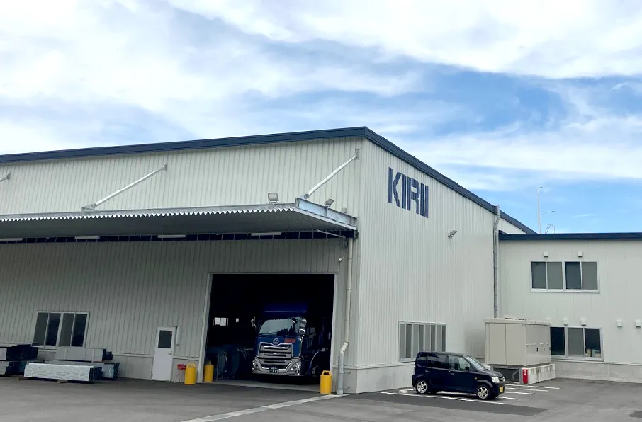 株式会社KMC 中部工場 工場外観