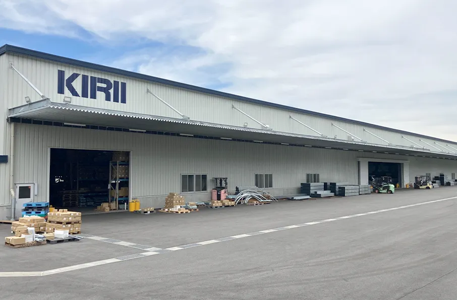 株式会社KMC 中部工場 工場外観